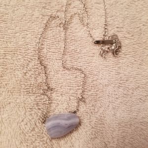 Kendra scott necklace